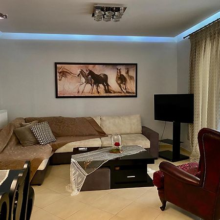 Harmony By The Sea Apartment Chalkida Luaran gambar